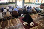 برپایی نماز جماعت با حضور حضرت حجت الاسلام و المسلمین حسینی مقدم 