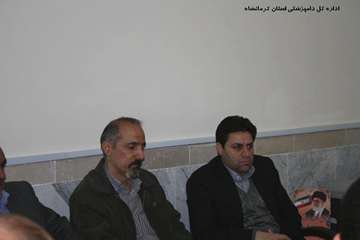 بازدید دکتر پرور از شبکه دامپزشکی شهرستان صحنه