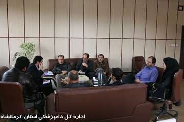 نشست مدیر کل و معاون سلامت اداره کل دامپزشکی استان کرمانشاه با آبزی پروران