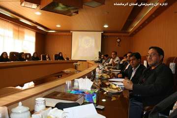 نشست خبری مدیرکل دامپزشکی استان کرمانشاه به مناسبت روز جهانی دامپزشکی