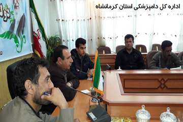 برگزاری کلاس آموزشی تب برفکی توسط شبکه دامپزشکی ثلاث باباجانی