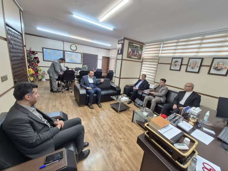 «تقویت دامپزشکی کرمانشاه در دیدار استاندار و مدیرکل دامپزشکی استان با رئیس سازمان دامپزشکی کشور»